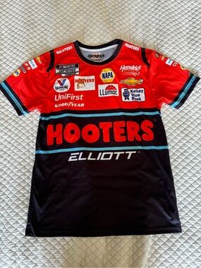 Hendrick Motorsports Red and Black Hooters Elliott Racing Jersey